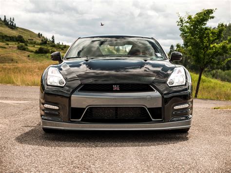 Pre Owned 2016 Nissan Gt R Black Edition Coupe In Kelowna Aco 1305j August Luxury Motorcars