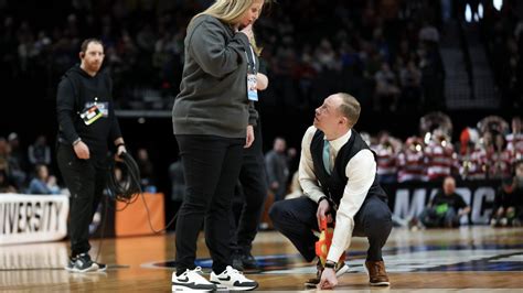 Three Point Line Controversy In Portland Mars Ncaa Womens Results