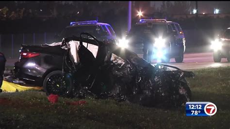 2 Dead After Wrong Way Crash In Hialeah Gardens Wsvn 7news Miami