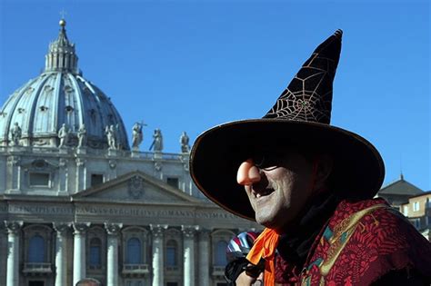 Festa Della Befana In Piazza Navona A Roma Orari E Programma Con I