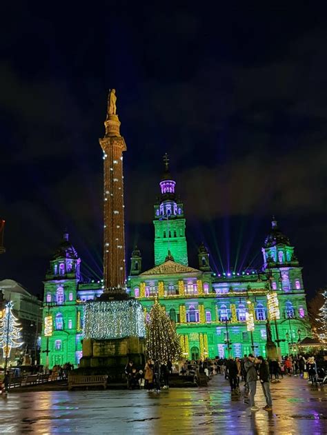 George Square, this evening😍 : r/glasgow