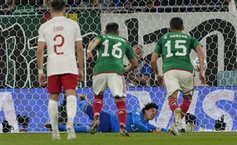 Qatar 2022 Así fue el penalti que Memo Ochoa le atajó a Lewandowski en