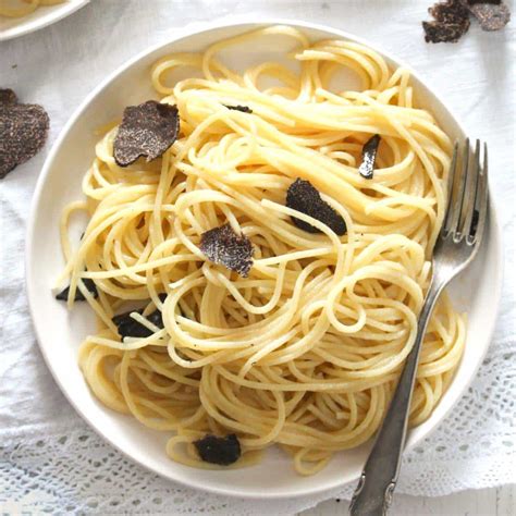 Truffle Pasta - Where Is My Spoon