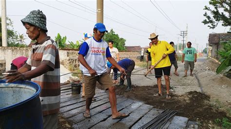 Memacu Kembali Semangat Gotong Royong Dari Kampung Wiradesa Co