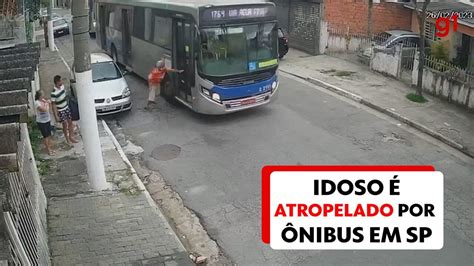 Vídeo Idoso é atropelado por ônibus na Zona Norte de SP ao descer do