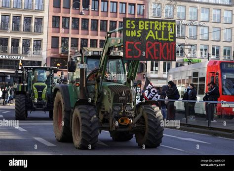 Köln Bauern demo Bauern proteste in Köln Bauern blockieren mit Ihren