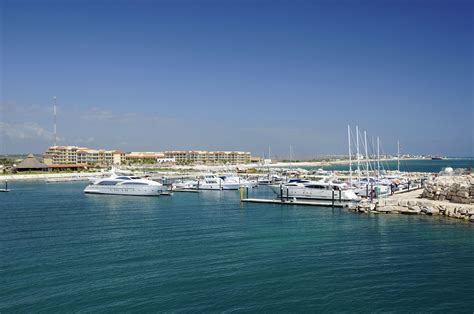 Marina El Cid Cancun in Cancun, Puerto Morelos, Mexico - Marina Reviews ...