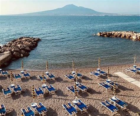 Spiagge Con Ristorante E Bar Castellammare Di Stabia Prenotazione