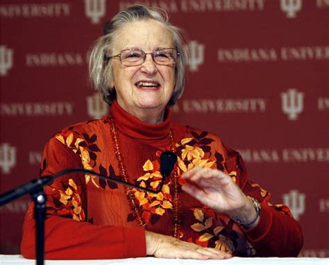 Elinor Ostrom First Women To Win The Nobel Prize In Economics Dies At 78 Spontaneous Order