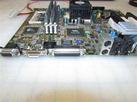 Compaq 480075 001 352728 001 Motherboard Via Amd K6 2 Cpu 192mb