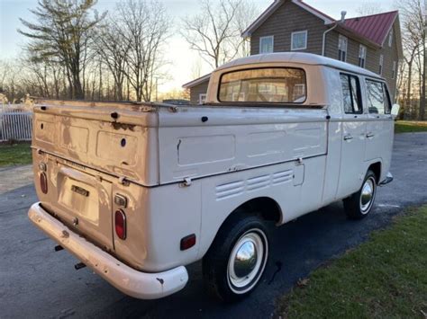 Seller Of Classic Cars 1970 Volkswagen Double Cab White Blue