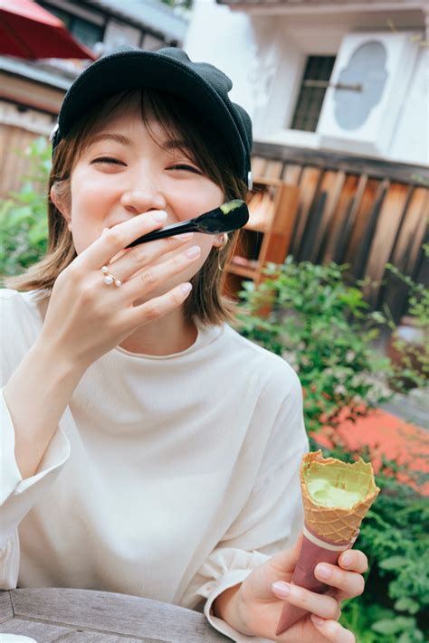 35ページ目 乃木坂46樋口日奈、息をのむほど美しいランジェリー姿を披露！1st写真集「恋人のように」より新カット解禁｜bubka Web