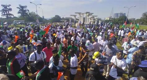 Thousands Rally In Abuja As Peter Obis Campaign Ramps Up Momentum