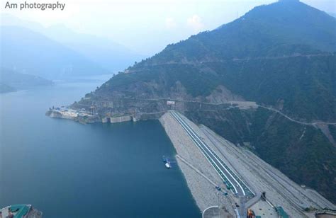 Tehri Dam Uttarakhand - Water Sports & Adventure Tourism in Tehri Dam