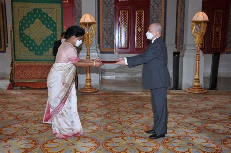 Presents the Letter of Credence to the King of the Kingdom of Cambodia ...