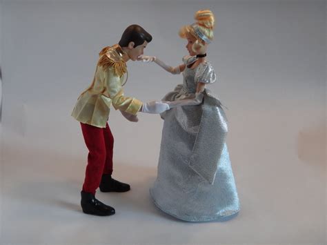 Cinderella Prince Charming Kiss