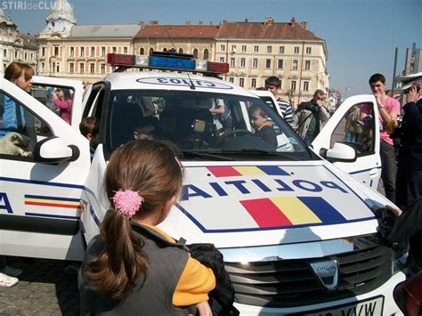 Copiii Clujeni Au Fost Politisti De Ziua Politiei Romane Foto Ştiri