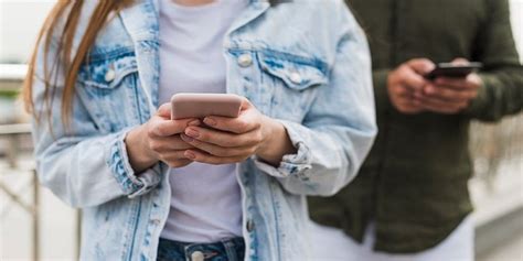 how to turn off life360 without parents knowing iphone