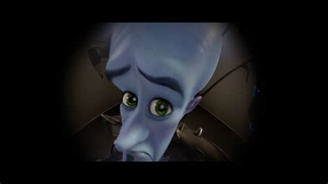 Download Megamind Peeking Through A Hole Wallpaper