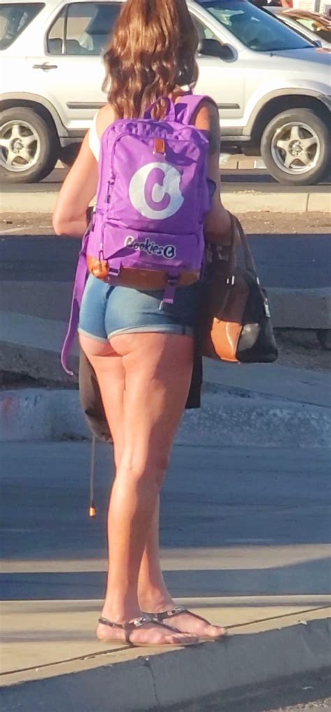 Oc Milfy Brunette Ass Cheeks Hanging Out Short Shorts Volleyball