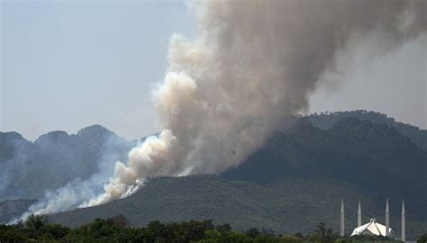 3 Arrested As Fire Erupts At Islamabads Margalla Hills Yet Again