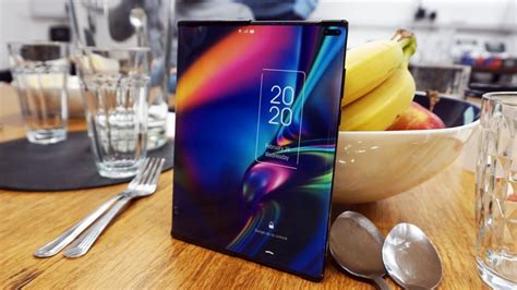 This Is The Best Foldable Phone Concept Weve Seen So Far Techradar