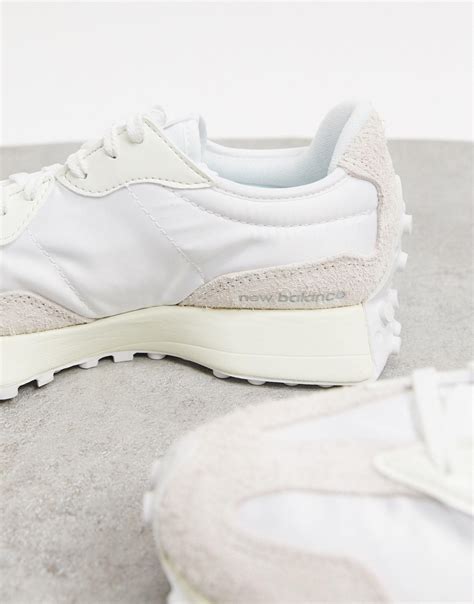 New Balance 327 Trainers In White Lyst Ph