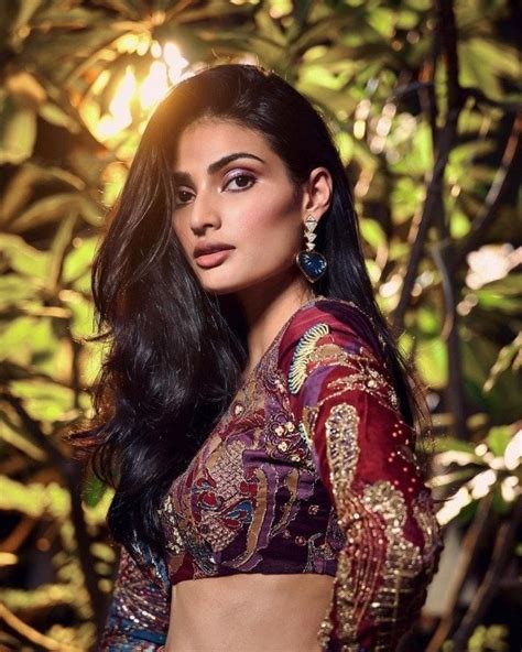 Athiya Shetty Aka Athiyashetty Photos Stills And Images