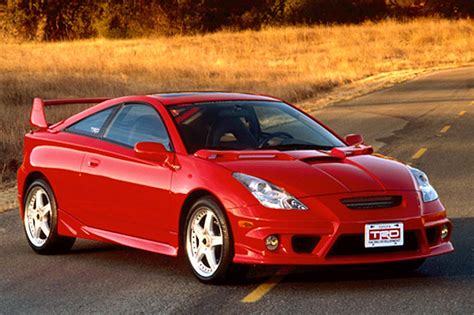 2000-05 Toyota Celica | Consumer Guide Auto