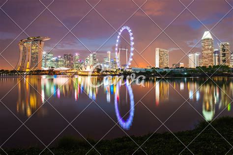 Singapore City Skyline - Photos by Canva