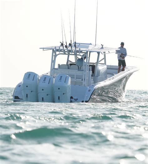 Yellowfin | Center Console Boats | Explore Models