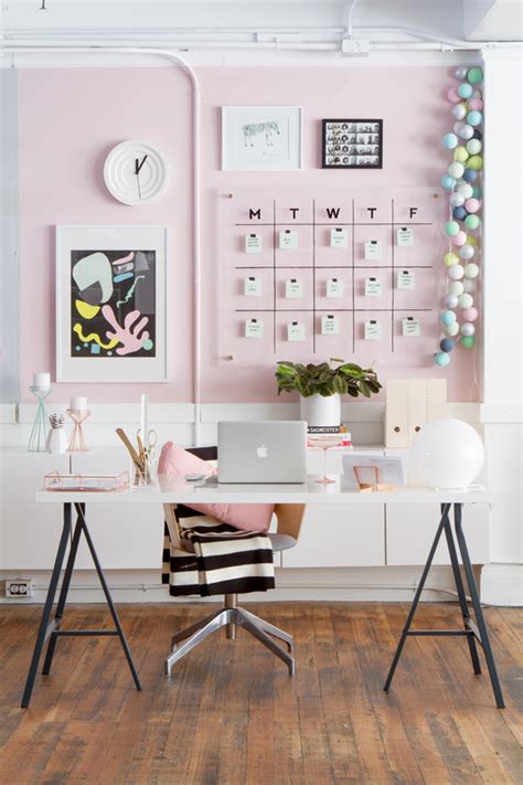 4 happy and dreamy offices - Daily Dream Decor