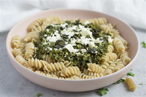 Schnelle Pasta mit Grünkohl und Feta Histaminarm Glutenfrei Laktosefrei