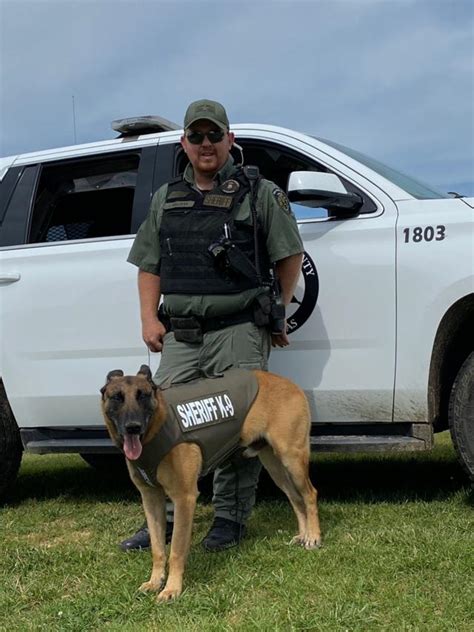 Van Buren County Sheriffs Office K9 Endy Receives Donation Of Body