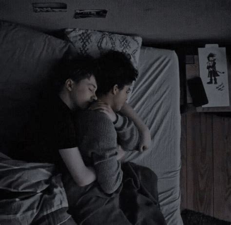 Cuddling Couples Cute Gay Couples Gay Aesthetic Couple Aesthetic Gay Cuddles Parejas Goals