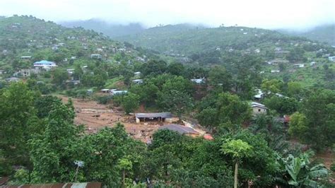 Inondations Au Maroc Morts Dans L Accident D Un Bus Emport Par Une