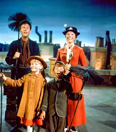 Solve MARY POPPINS JULIE ANDREWS DICK VAN DYKE KAREN DOTRICE