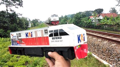 Mencari Dan Menemukan Kereta Api Mainan Anak Anak Kereta Uap Kereta