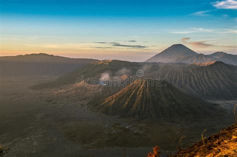 Parc National De Bromo Tengger Semeru Indonésie Photo stock Image du