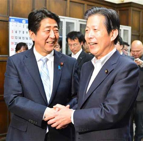 安倍首相、きょう公明・山口那津男代表と党首会談 自民・谷垣禎一幹事長とも会談 消費税再増税延期へ最終調整 産経ニュース