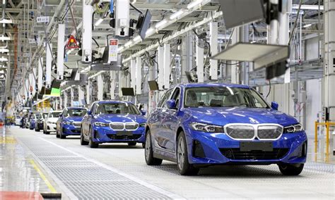 BMW sees risk from more China lockdowns | Automotive News Europe