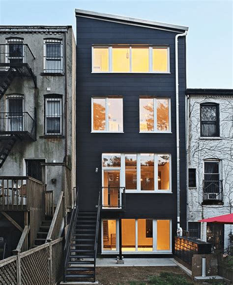 Should You Paint Your House Black? | OBLIQUE NEW YORK