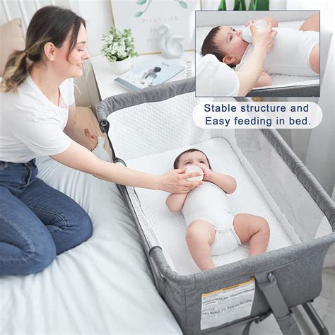 Pamo Babe Unisex Bedside Sleeper Infant Bassinet With Wheels And