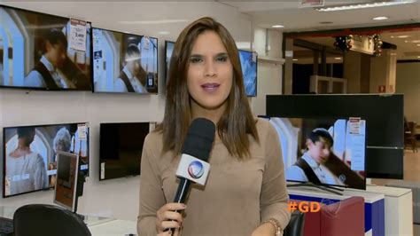 Renata Varandas entra para o rodízio do Jornal Da Record Portal NTVB