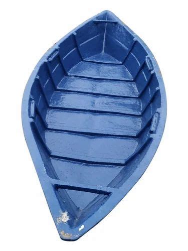 Manual Blue Base Cano Fishing Frp Boats Seating Capacity 6 At