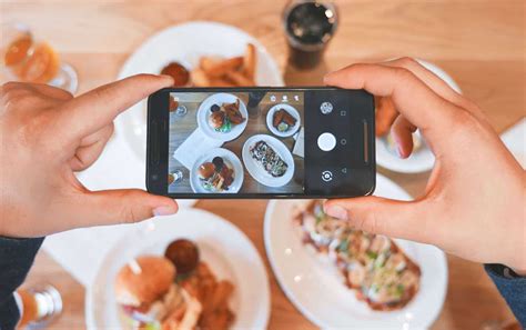 10 Best Social Media Influencers for Healthy Cooking