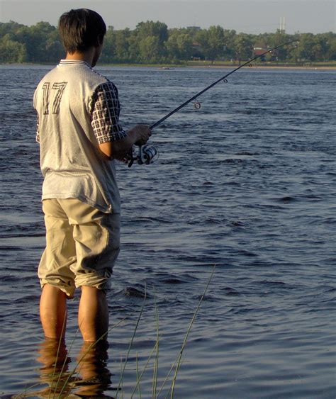 Fishing On Ottawa River - Unoisy Fishing