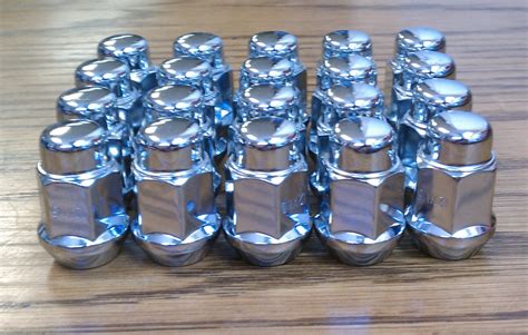 A2i 12 X 20 Acorn Bulge Lug Nuts Set Of 20