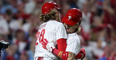 Instant Observations Phillies Blowout The Marlins To Clinch NL Wild