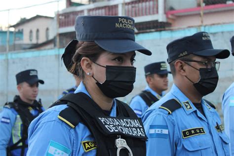 Policía Nacional De Honduras On Twitter Hombres Y Mujeres Policías 👮🏻